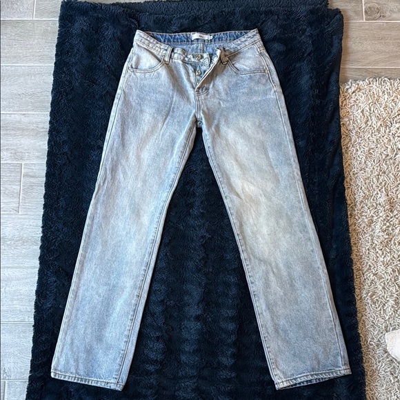 Adika ‘faded’ Light Blue button down Jeans - Picture 1 of 4